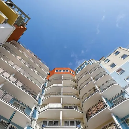 Spacerowa Apartments With Parking By Noclegi Renters-2